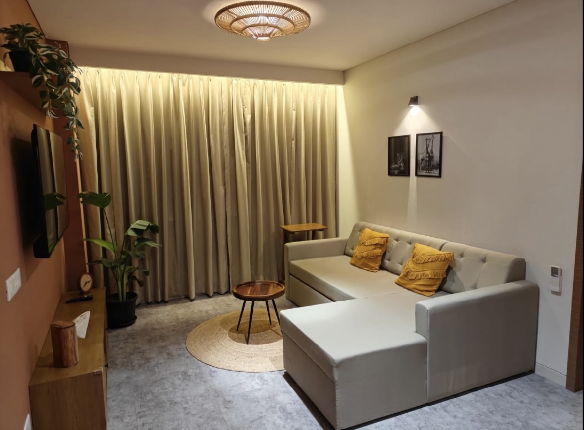 Spacious OMAH residence for wedding guests